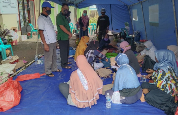 Dapur umum atau posko korban terdampak banjir dan longsor Tanjungpinang