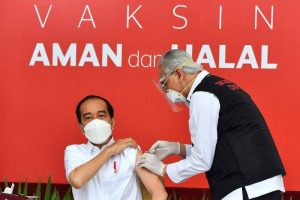jokowi divaksin