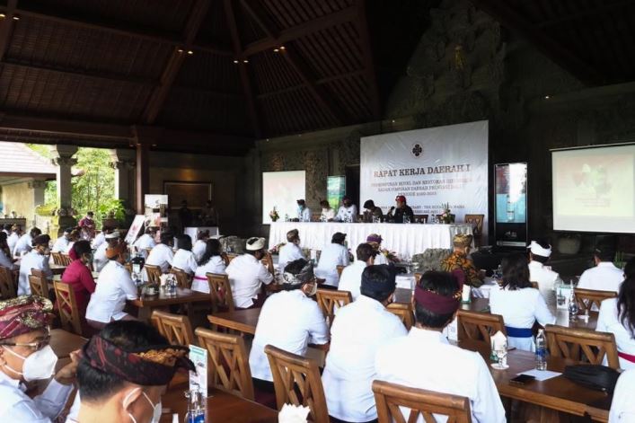 Bekerja dari Destinasi wisata