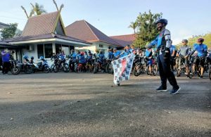 Polisi Militer Pangkalan Utama TNI Angkatan Laut (Pom Lantamal IV) menggelar Gowes Gembira di Tanjungpinang, Selasa (9/2/2021) pagi.