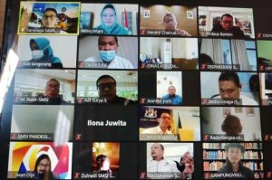 Sandiaga di seminar SMSI