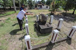 Tugu Jepang di Kelurahan Sembulang Tugu Jepang di Kelurahan Sembulang