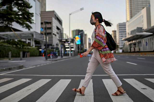 Jakarta Larang Mobil Tua