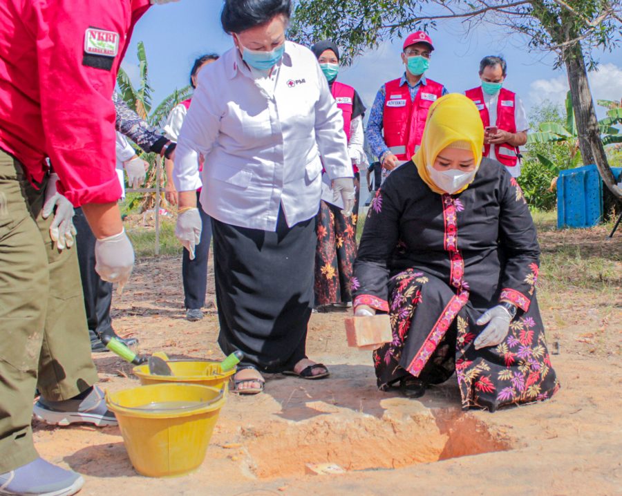 Gudang logistik PMI Batam
