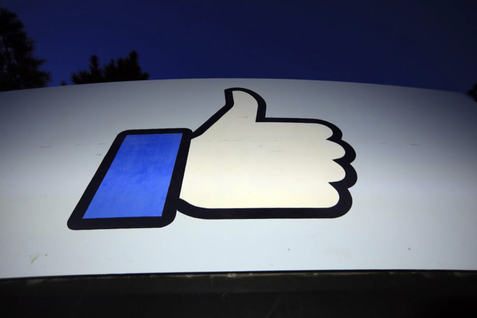 Tim Kajian UU ITE Tim Kajian UU ITE