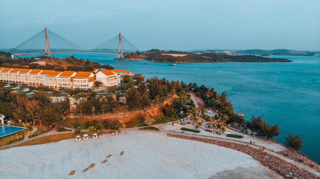 Stacycation HARRIS Resort Barelang