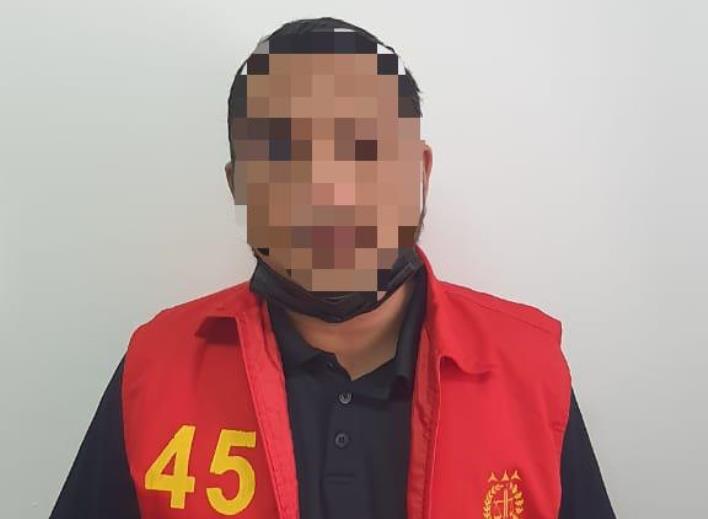 Tim penyidik Kejaksaan Negeri Batam menetapkan Kasi Pengujian Kendaraan Bermotor Dishub Kota Batam berinisial H sebagai tersangka dalam kasus dugaan tindak pidana korupsi. Kadishub Batam Tersangka