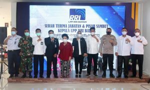 Wali Kota Batam, Muhammad Rudi, menghadiri serah terima jabatan Kepala Lembaga Penyiaran Publik (LPP) RRI Batam di Kantor RRI Batam, Senin (8/3/2021).