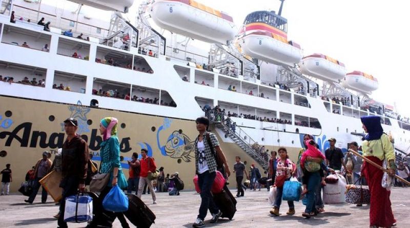 Pegawai Mudik Turun Pangkat