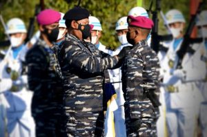 Pengukuhan Danpuslatpurmar 9 TNI AL Dabo Singkep