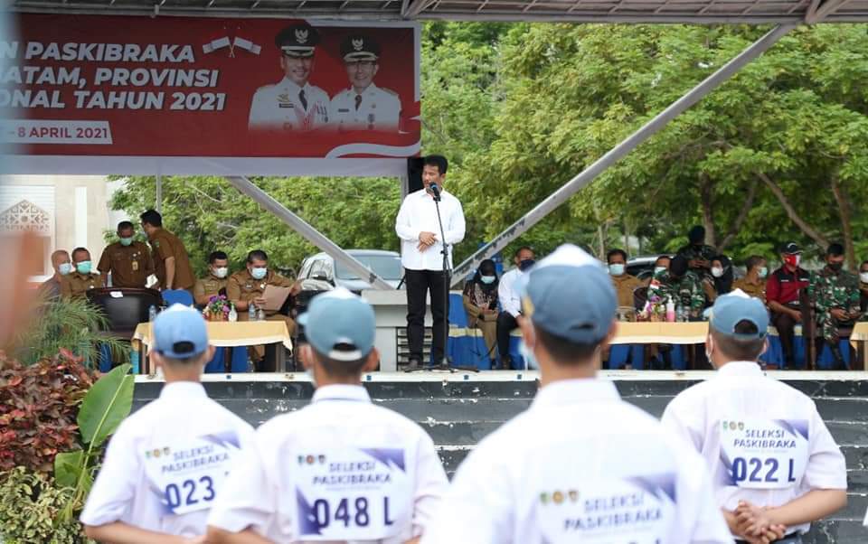 Dinas Pemuda dan Olahraga (Dispora) Kota Batam mulai menyeleksi ratusan siswa yang mendaftar sebagai calon Anggota Paskibra