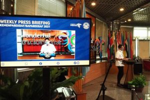 Menparekraf Sandiaga menyampaikan perluasan hibah pariwisata dalam "Weekly Press Briefing" dari Gedung Sapta Pesona, Kementerian Pariwisata dan Ekonomi Kreatif (Kemenparekraf), Jakarta, Senin (12/4/2021).