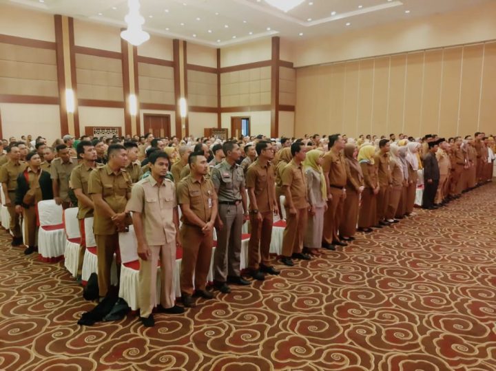 Dilarang Rekrut Tenaga Honorer