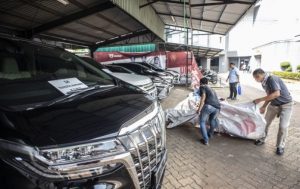 Lelang barang sitaan Lelang barang sitaan