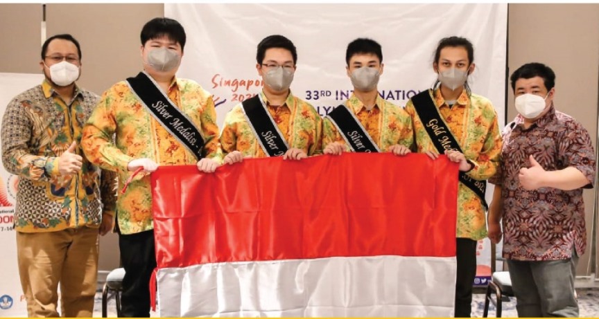 Tim Indonesia di IOI ke-33 Singapura