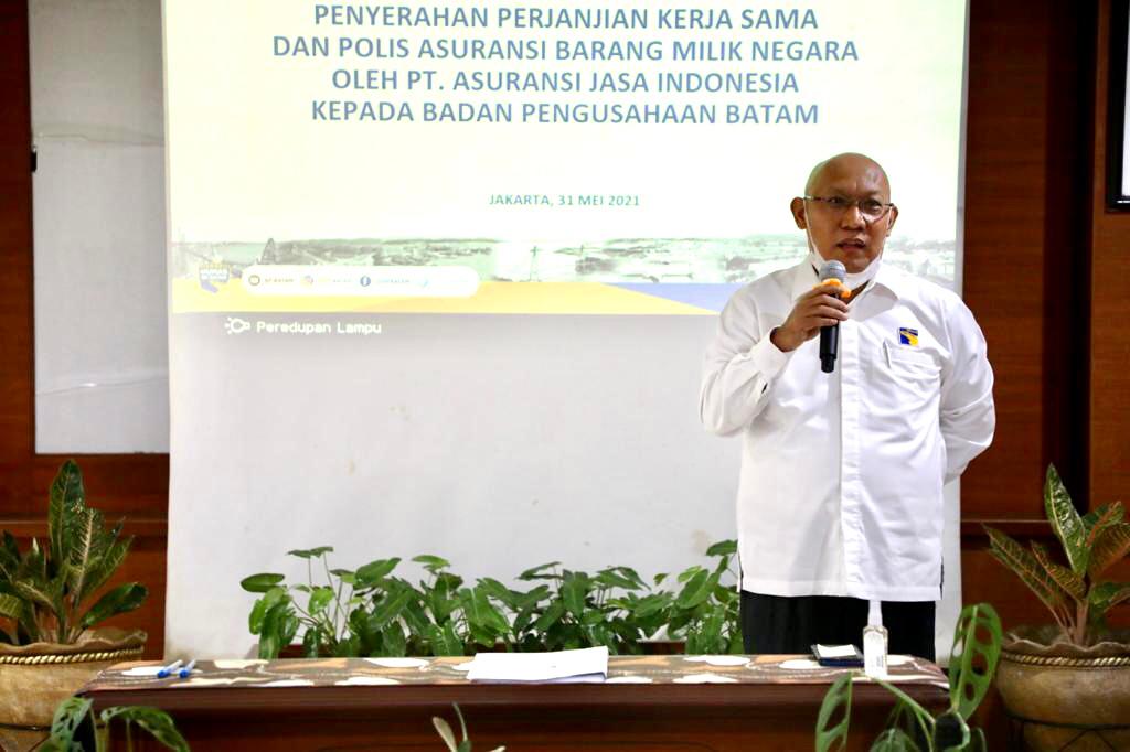 Badan Pengusahaan (BP) Batam melakukan penyerahan perjanjian kerjasama dan polis asuransi BMN dengan PT Asuransi Jasa Indonesia pada Senin (31/5/2021).