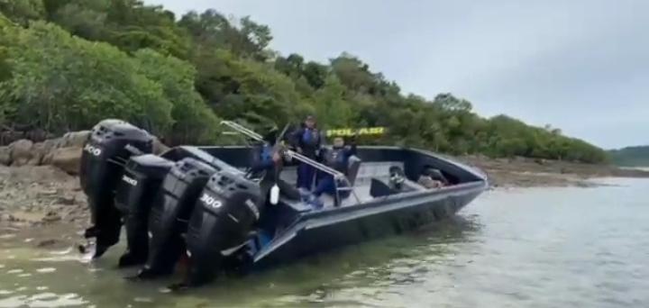 kapal hantu