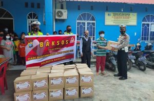 Polresta Barelang menggelar bakti sosial, Jumat (25/6/2021).