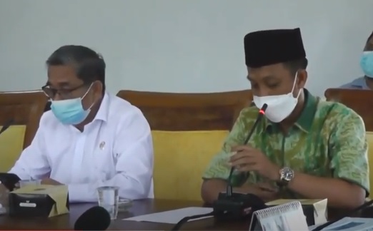 Anggota Komisi IV DPRD Kota Batam, Aman dalam rapat koordinasi terkait PPDB 2021.
