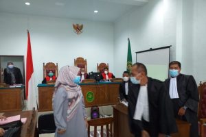 Ijazah Palsu Rini Pratiwi