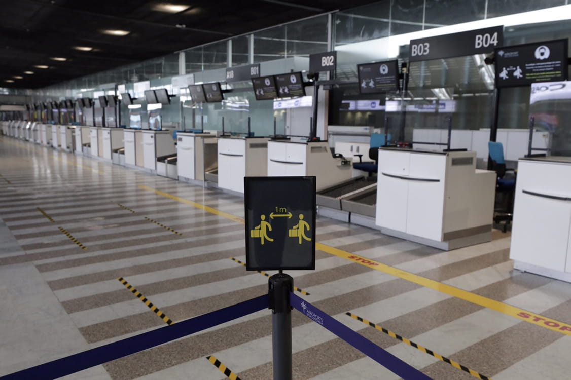 Prancis Buka Pintu