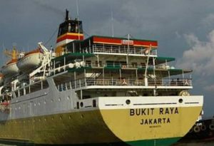 Kapal Pelni Bukit Raya rute Kijang- Jakarta