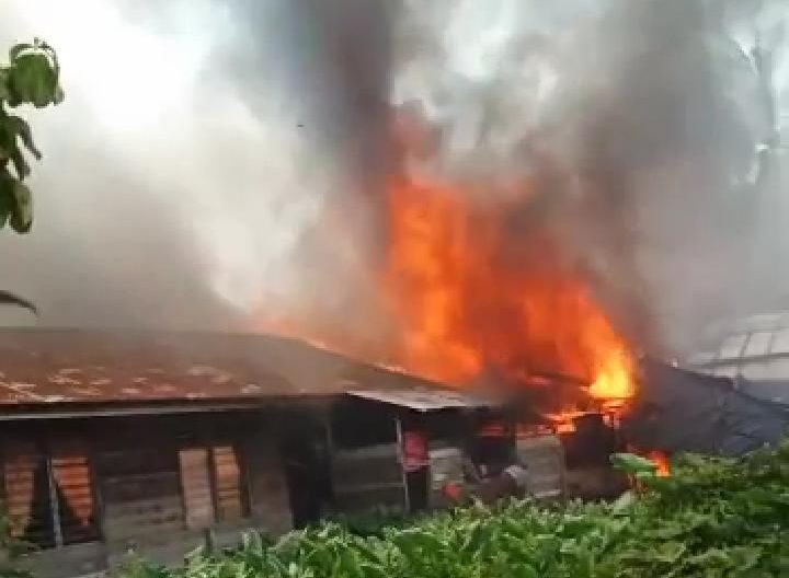 Rumah terbakar dabo singkep