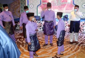 Wali Kota Batam, Muhammad Rudi, menyaksikan secara langsung acara pembukaan STQH IX tingkat Provinsi Kepri secara virtual di Hotel Ibis Style, Selasa (27/7/2021). Wali Kota Batam, Muhammad Rudi, menyaksikan secara langsung acara pembukaan STQH IX tingkat Provinsi Kepri secara virtual di Hotel Ibis Style, Selasa (27/7/2021).
