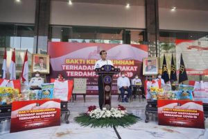 Kemenkumham membantu masyarakat dengan menyalurkan lebih dari 46 ribu paket secara nasional, serentak kepada masyarakat. Kemenkumham membantu masyarakat dengan menyalurkan lebih dari 46 ribu paket secara nasional, serentak kepada masyarakat.