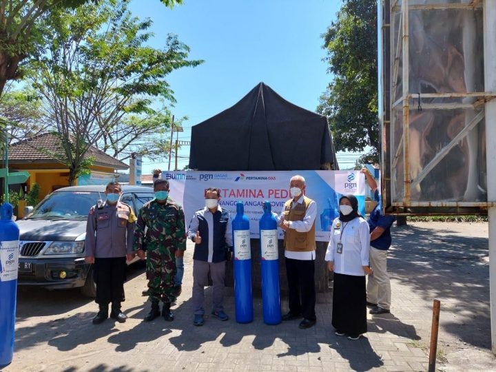 PGN Salurkan Bantuan Oksigen