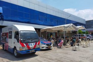 IKPK Kota Batam melaksanakan vaksinasi massal kepada 100 warga Padang Kota yang ada di 11 kecamatan di Kota Batam di Pertokoan Botania 2 Blok B 16 Nomor 7 Batam Center, Senin (2/8/2021).