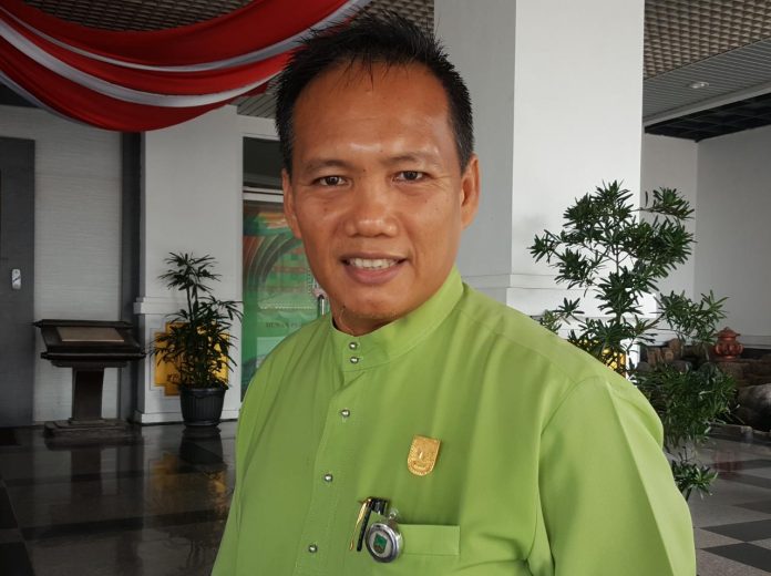 Anggota Komisi II DPRD Kota Batam, Udin P Sihaloho