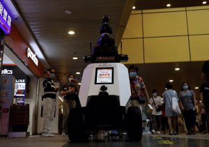 Singapura Uji Coba Robot