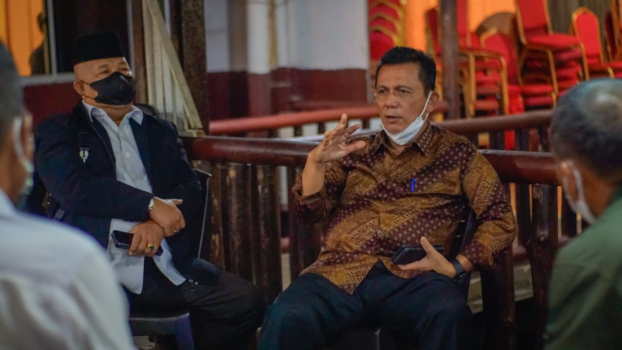 Bupati Lingga