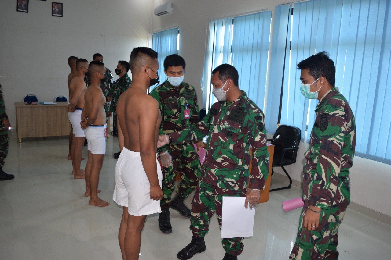 Sidang Pantukhirda untuk Calon Siswa Tamtama TNI AU gelombang III tahun 2021 di ruang rapat Lanud Hang Nadim, Jumat (3/9/2021).