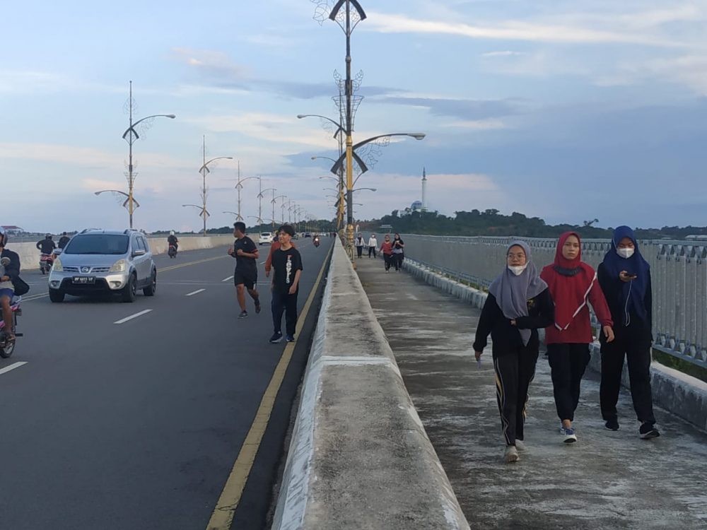 Wisata Pulau Dompak