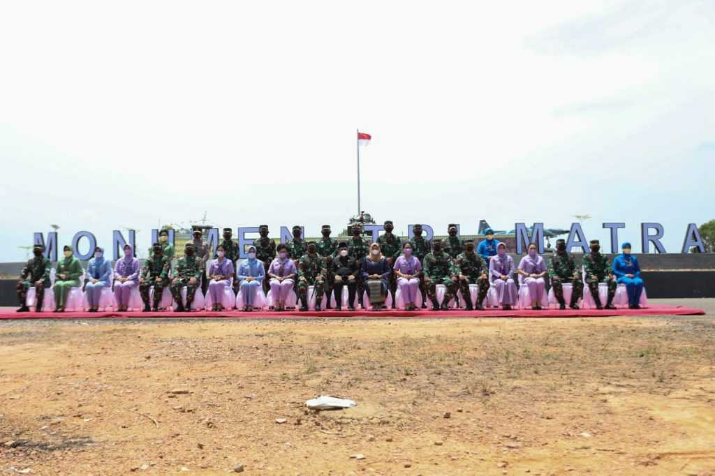 Panglima TNI Makogabwilhan Dompak