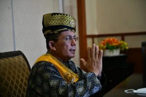Gubernur Kepulauan Riau Ansar Ahmad yang hadir melalui video conference pada peluncuran buku ICMI Berpantun.