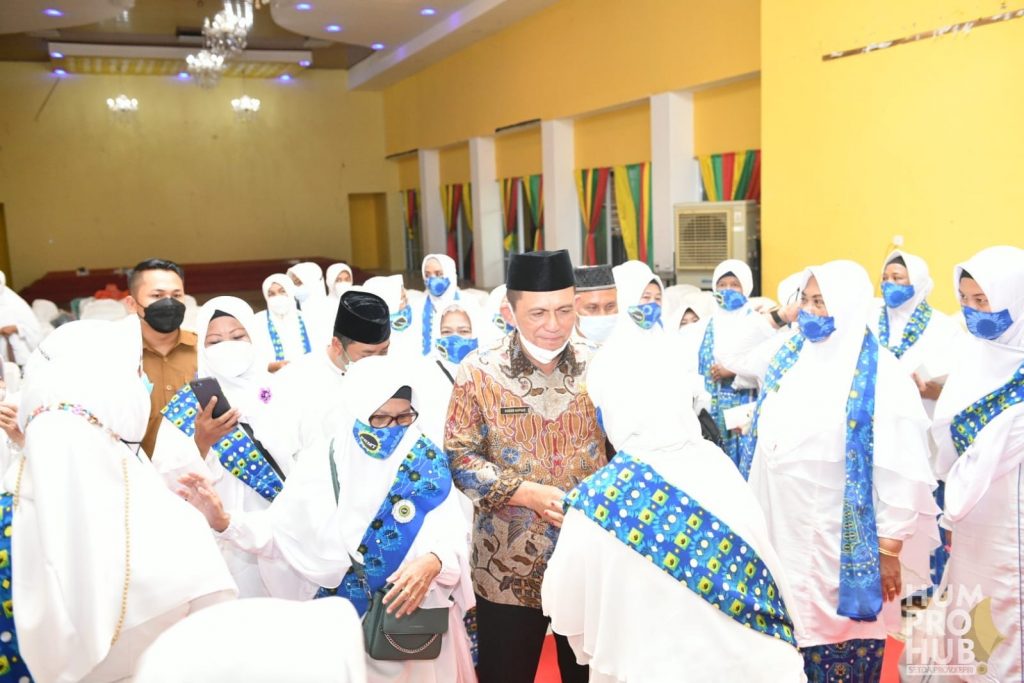 Gubernur Kepri Ansar Ahmad hadiri Maulid Nabi yang diinisiasi oleh BKMT Kepri dan Bintan.