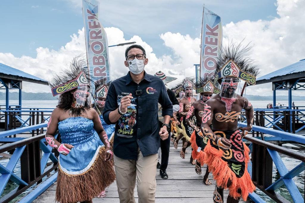 Sandiaga Uno mengunjungi destinasi wisata