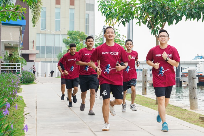 Lari amal secara virtual bertajuk Run for Your Well-Being, Run to Give 2021.
