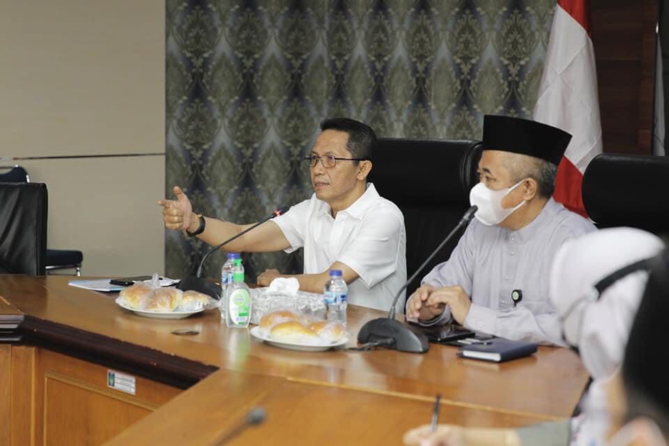 Wakil Wali Kota Batam Amsakar Achmad.