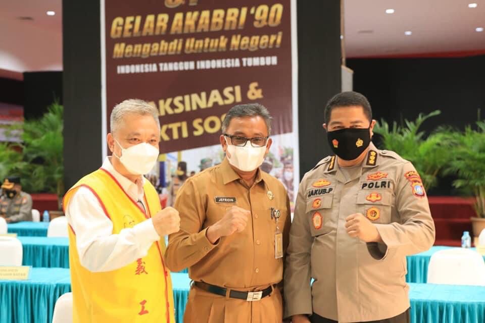 Sekretaris Daerah (Sekda) Kota Batam, Jefridin Hamid, usai menghadiri Gelar Akabri 90 di Maha Vihara Duta Maitreya, Selasa (26/10/2021).