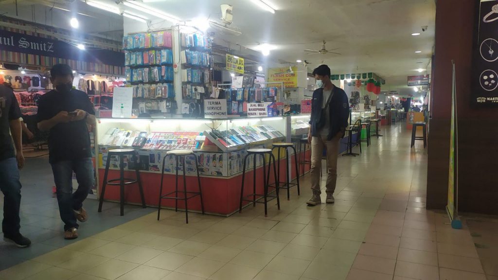 iPhone 13 Batam