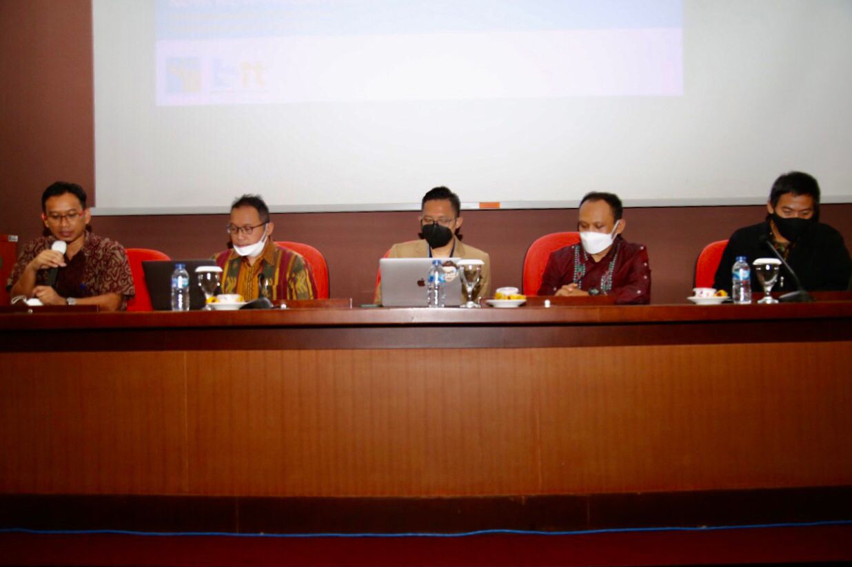 Pusat Data dan Sistem Informasi menggelar Rapat Koordinasi Data Perekonomian Batam Tahun 2021.
