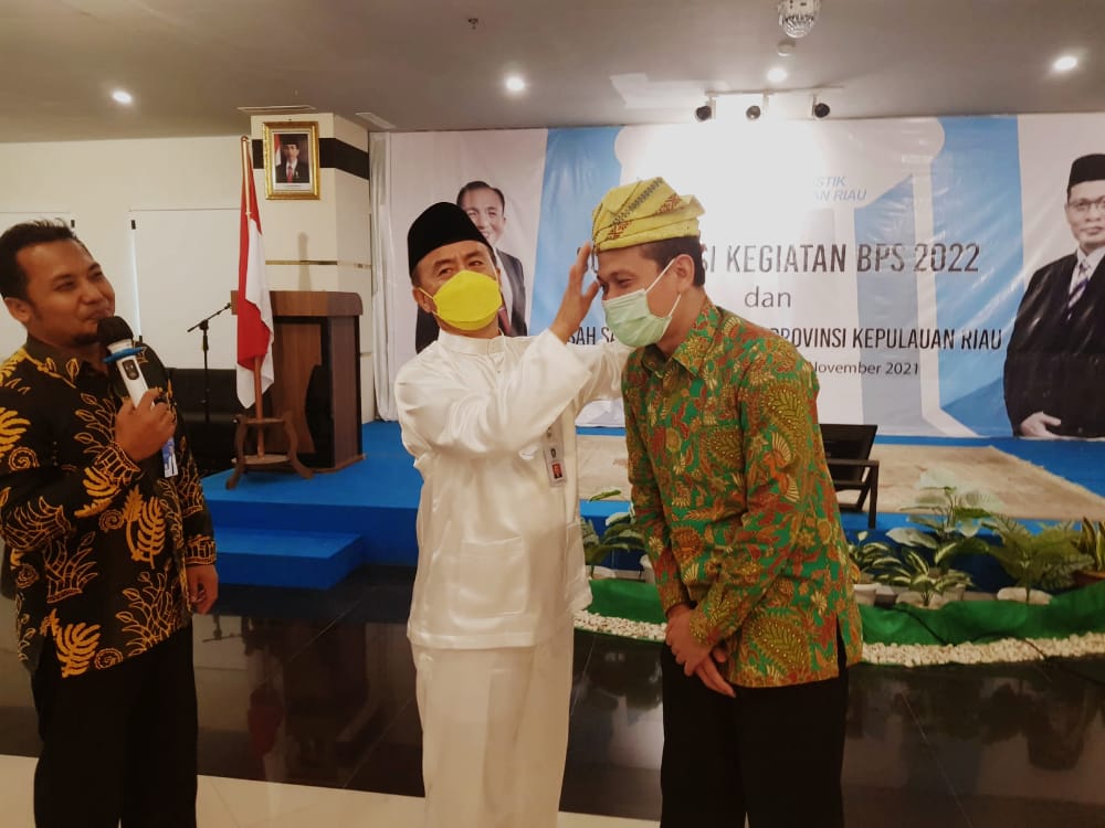 Darwis Sitorus menjabat sebagai Kepala Badan Pusat Statistik (BPS) Provinsi Kepulauan Riau (Kepri) menggantikan Agus Sudibyo.