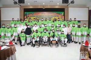 Gubernur Kepulauan Riau Ansar Ahmad melepas 22 altet National Paralimpic Commitee Indonesia (NPCI) Provinsi Kepri yang akan bertanding pada Pekan Paralimpiade Nasional (Papernas) ke XVI di Papua. Gubernur Kepulauan Riau Ansar Ahmad melepas 22 altet National Paralimpic Commitee Indonesia (NPCI) Provinsi Kepri yang akan bertanding pada Pekan Paralimpiade Nasional (Papernas) ke XVI di Papua.