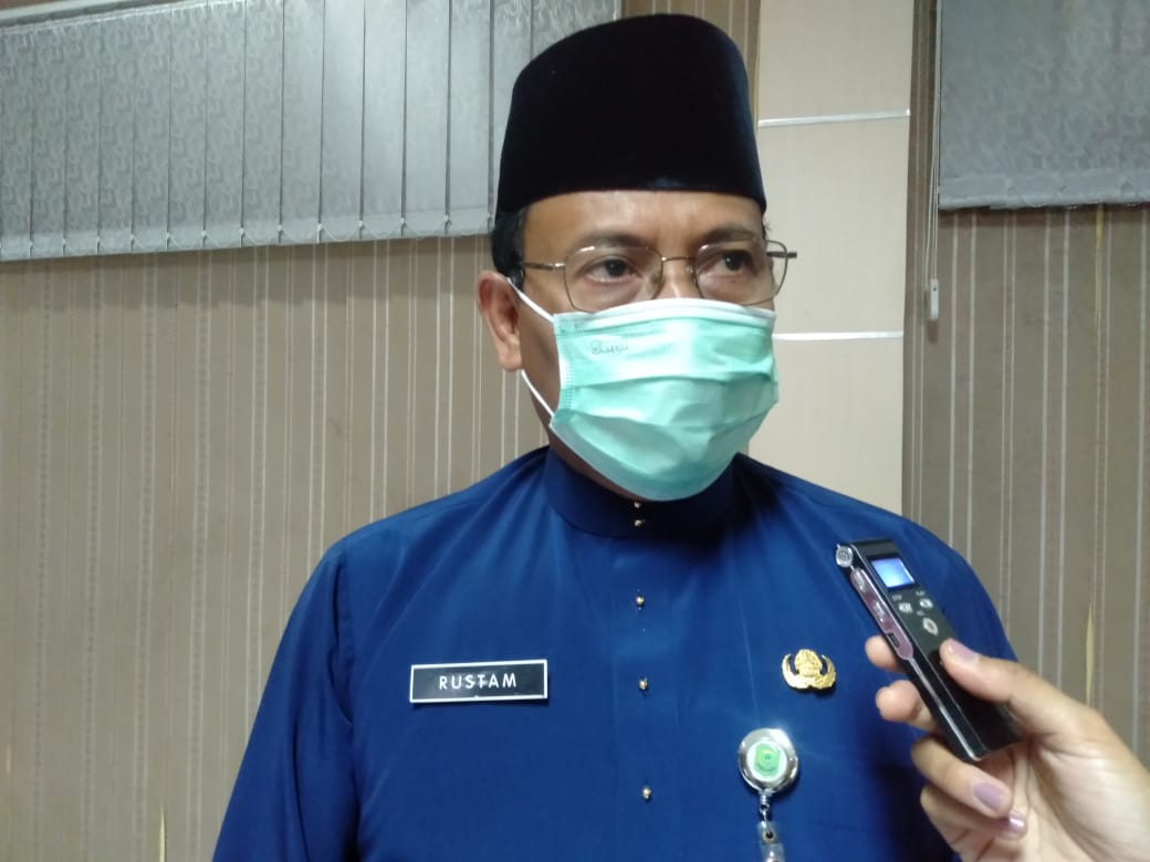 Kepala Dinas Pemberdayaan Perempuan, Perlindungan Anak, dan Pemberdayaan Masyarakat (DP3APM) Kota Tanjungpinang, Rustam terkait kasus kekerasan perempuan dan anak.