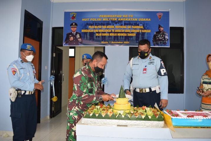 Lanud Hang Nadim Batam menggelar syukuran sekaligus peresmian kantor baru di sekitar Markas Komando (Mako) Lanud Hang Nadim, Batam, Senin (1/11/2021).