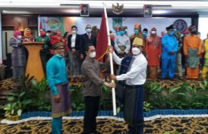 Pengurus HPI Kota Batam periode 2021-2026 dilantik oleh Ketua DPD HPI Kepri, Abdi Natigor Simatupang di Travelodge Batam, Selasa (9/11/2021).